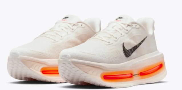 Nike Vomero Premium ‘Sail / Coconut Milk / Total Orange’