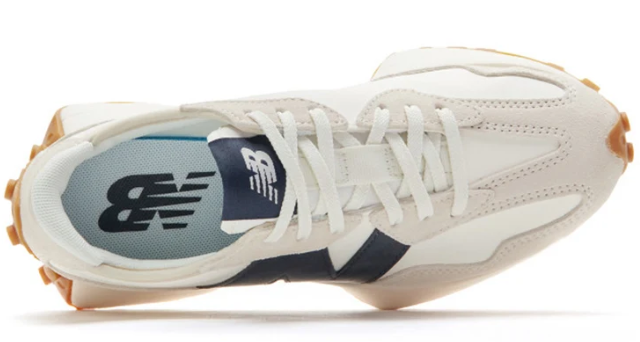 New Balance 327 'Moonbeam Outerspace' – Women's Retro Sneaker (WS327KB)