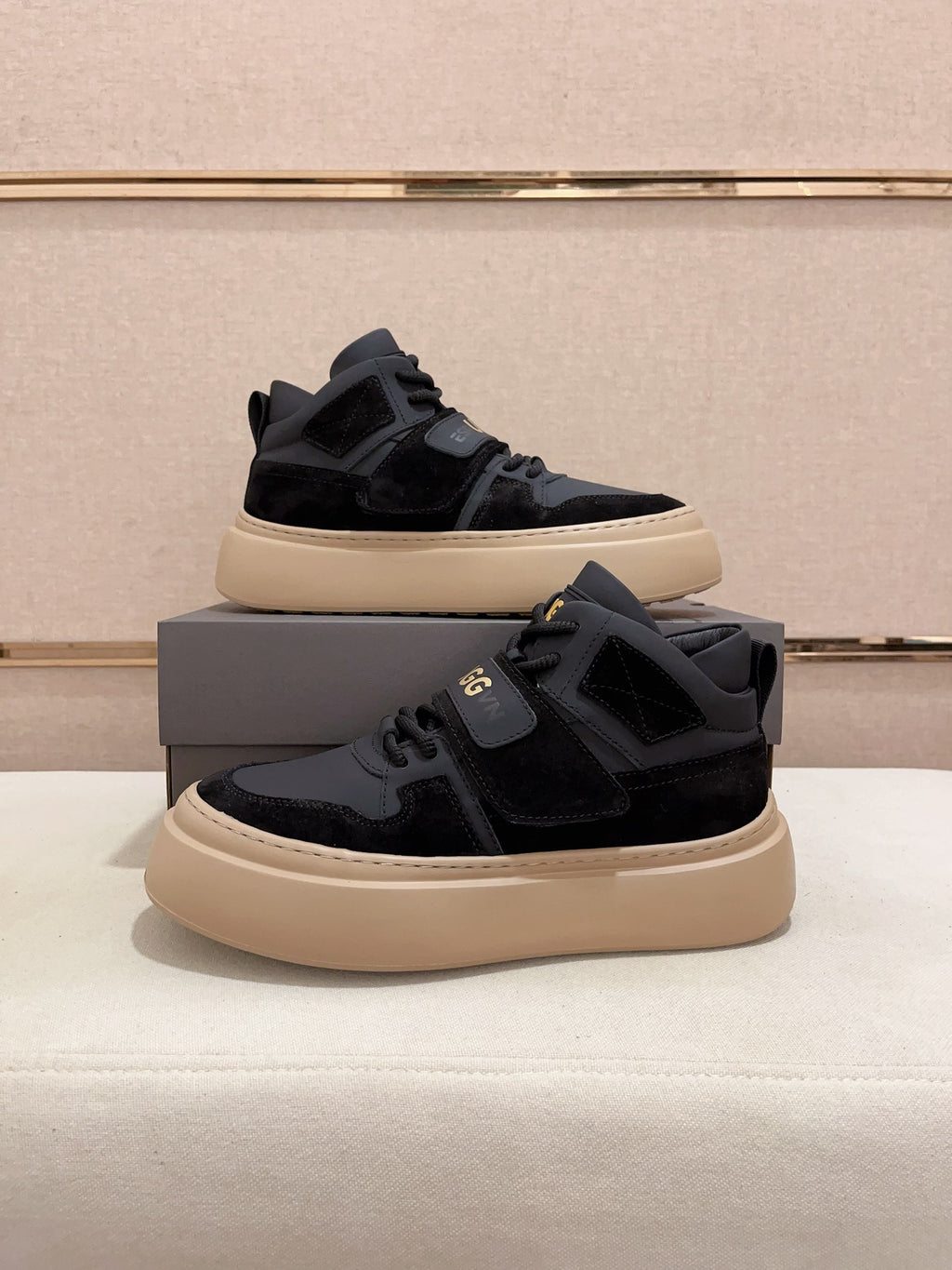 UGG Men's Mid-Top Nubuck Sneaker — Black/Cream
