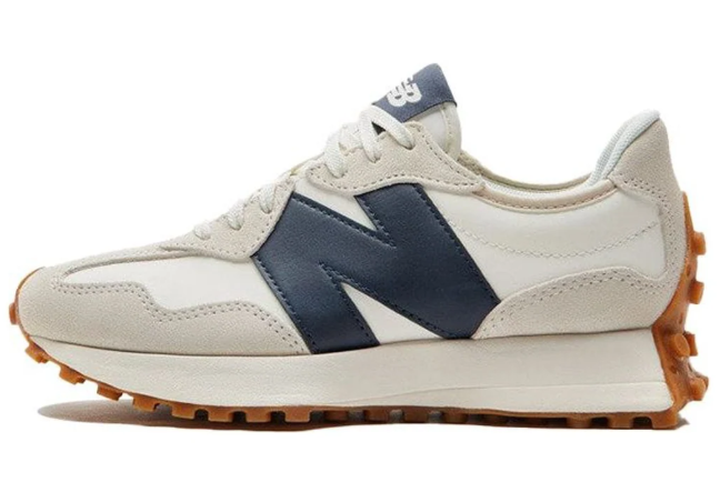 New Balance 327 'Moonbeam Outerspace' – Women's Retro Sneaker (WS327KB)